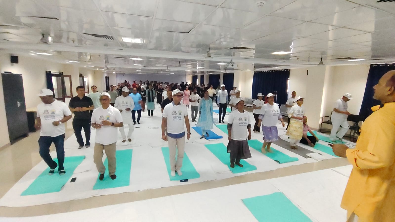 प्रेस विज्ञप्ति अंतरराष्ट्रीय योग दिवस 2026 पर एनएमसीएच में योग शिविर का आयोजन पटना, 21 जून 2026। अंतरर�